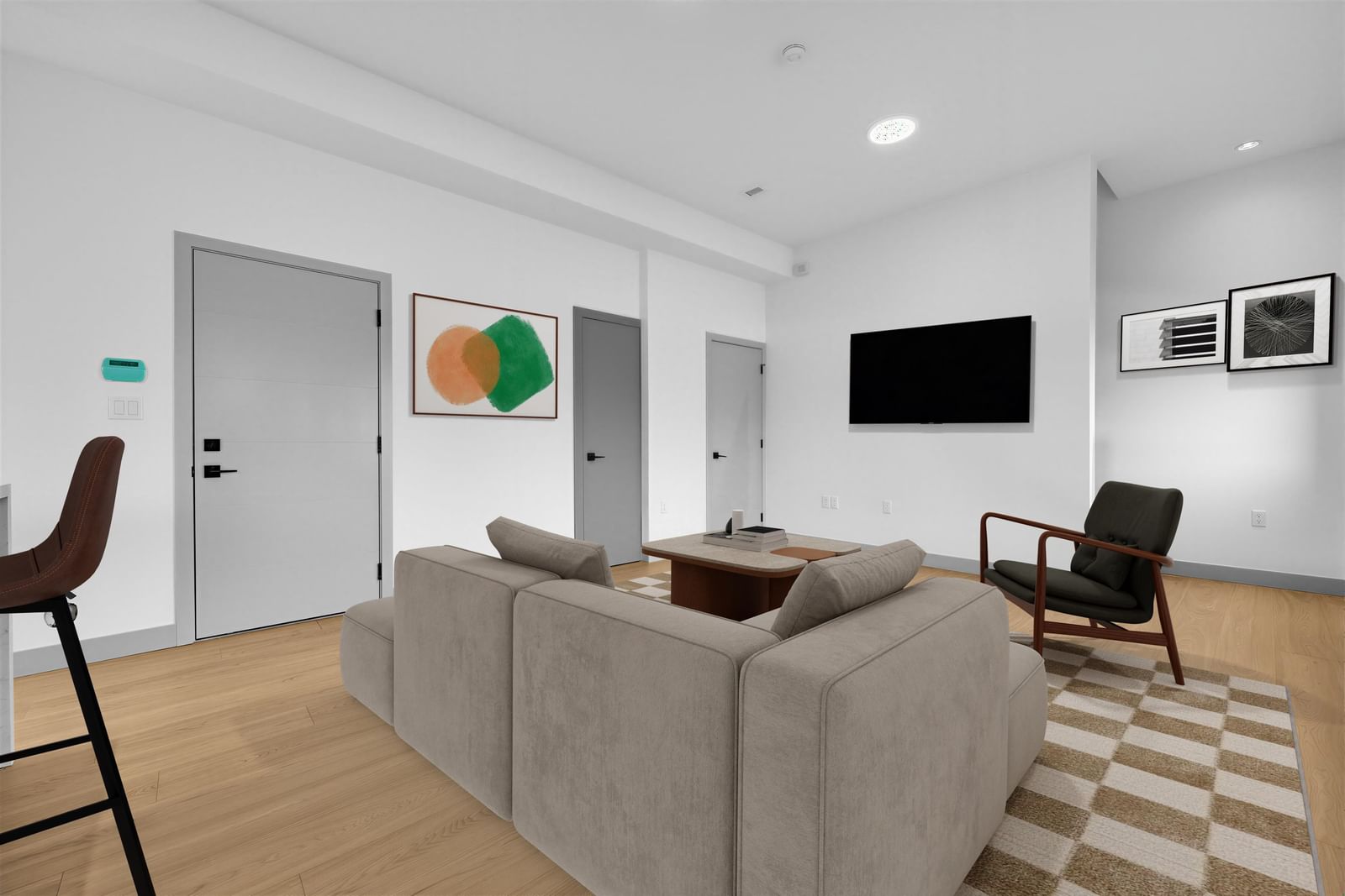 Listing Image 10