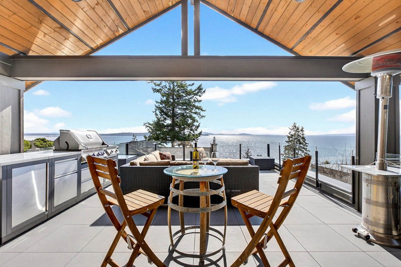 1279 Everall Street, White Rock, British Columbia