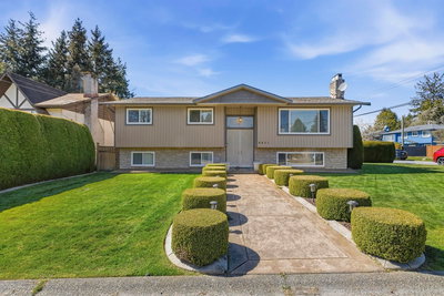 8431 118a Street | Delta | Image