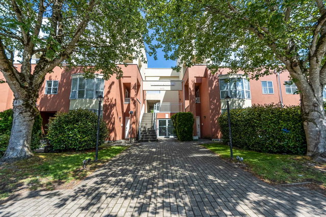 384 - 8333 Jones Road