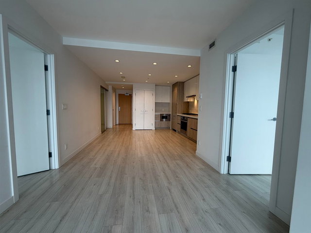 3008 - 6080 Mckay Avenue