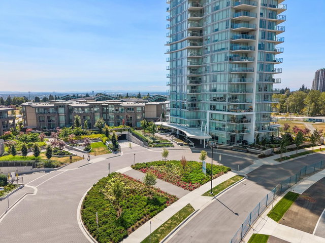 1305 - 7683 Park Crescent