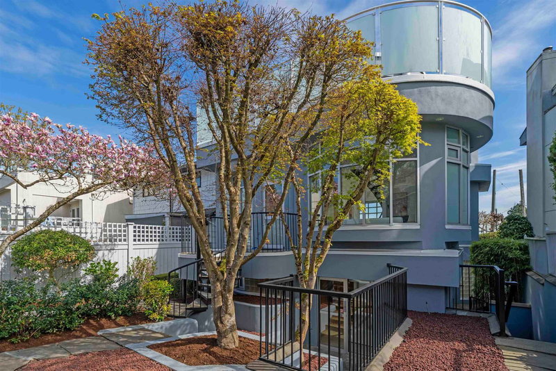 3043 Alma Street, Vancouver, V6R 3S9 | Image 2