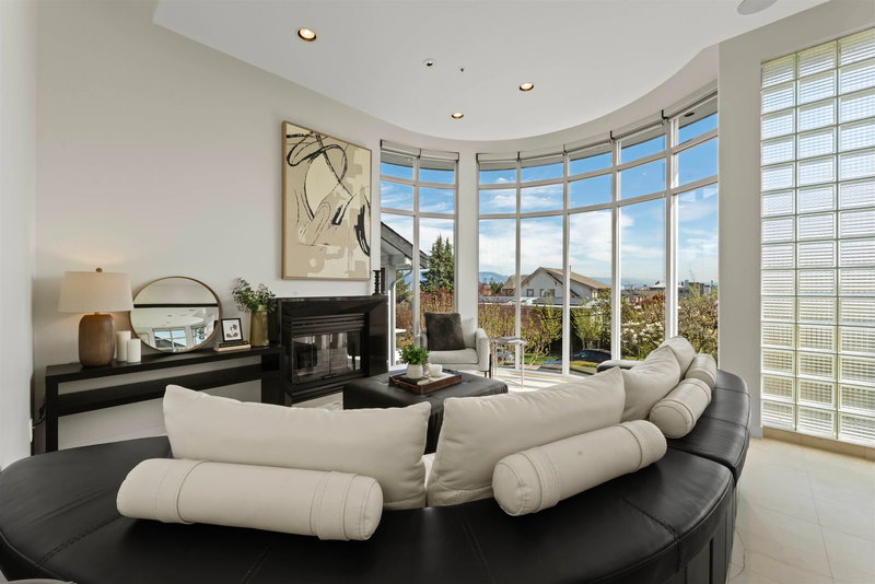 3043 Alma Street, Vancouver, V6R 3S9 | Image 3