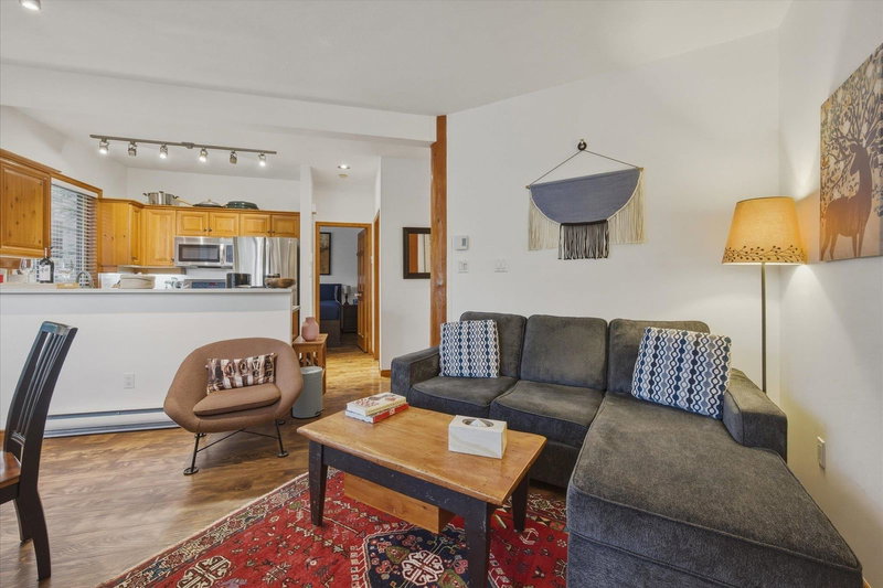 8 - 4891 Painted Cliff Road, Whistler, V0N 1B4 | Image 3