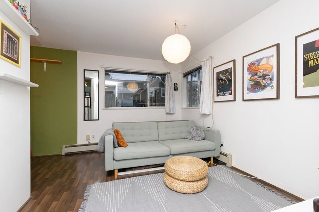 205 - 33 Templeton Drive N