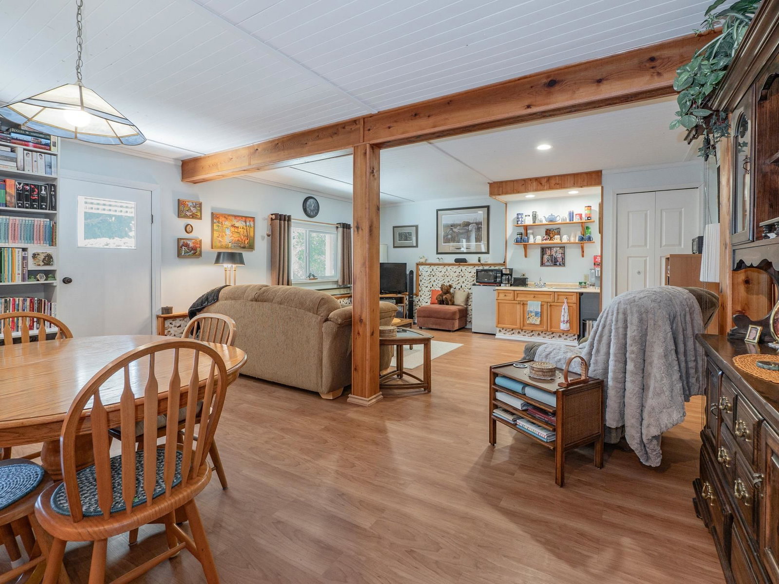 Listing Image 22