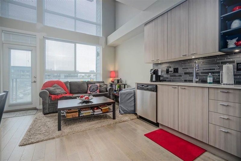 301 - 3090 Gladwin Road, Abbotsford, V2T 0G2 | Image 3