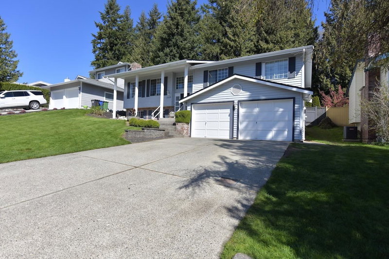 2932 Mcbride Street, Abbotsford, V3G 1G9 | Image 3