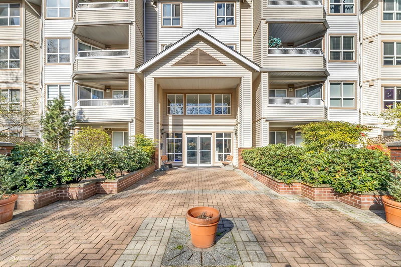 303 - 8139 121a Street, Surrey, V3W 0Z2 | Image 3