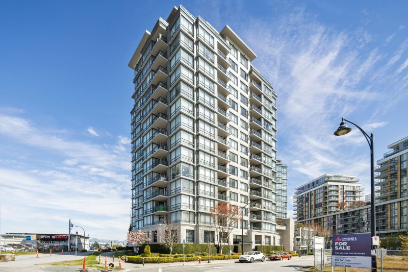 701 - 3333 Corvette Way