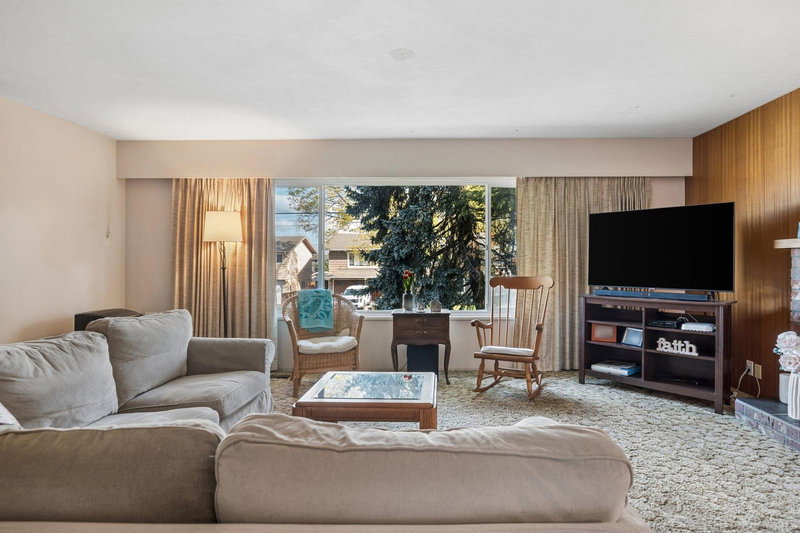 5392 Maple Crescent, Delta, V4K 1G2 | Image 2