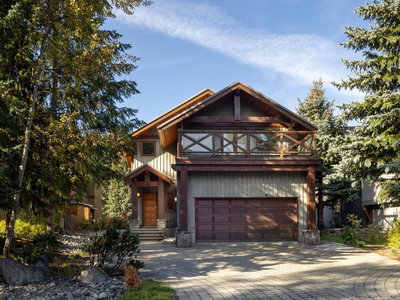 8107 Muirfield Crescent | Whistler | Image