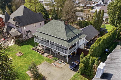 8935 Glover Road | Langley | Image