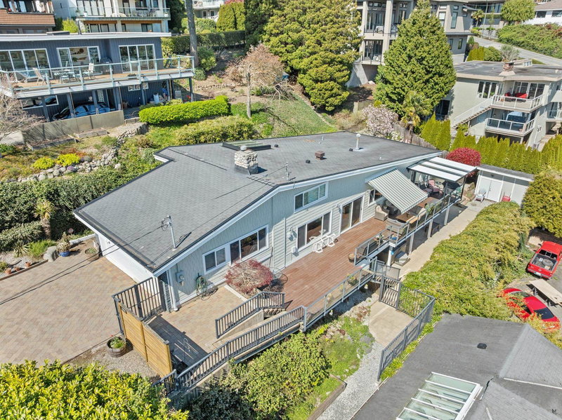 15535 Royal Avenue, White Rock, V4B 1N5 | Image 2