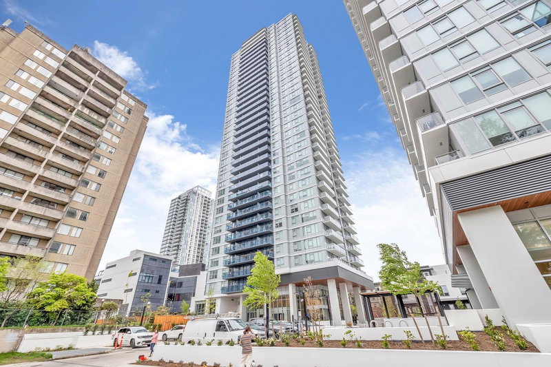 10448 University Drive #902, Surrey, British Columbia