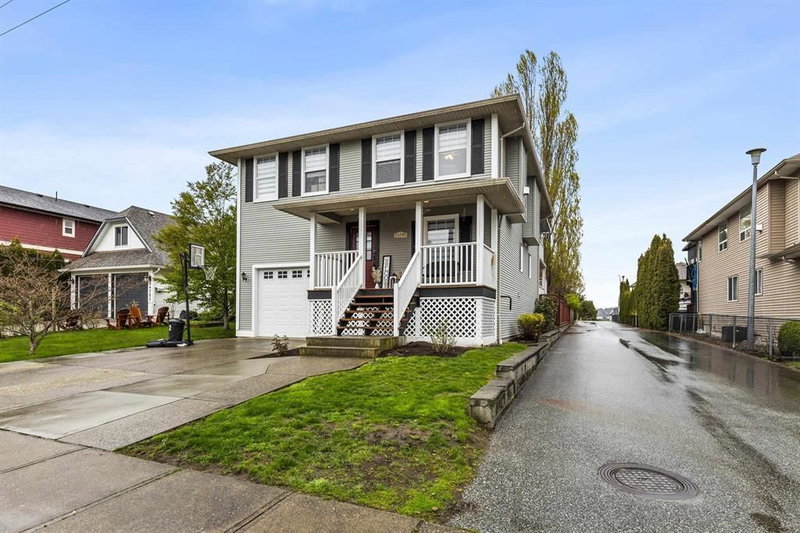 34795 1 Avenue, Abbotsford, British Columbia