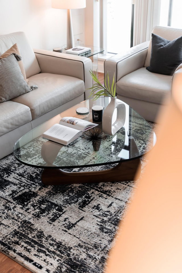 1104 - 175 1st Street W