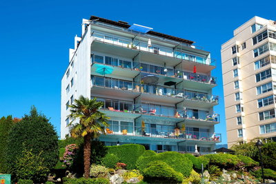 303 - 1845 Bellevue Avenue | West Vancouver | Image