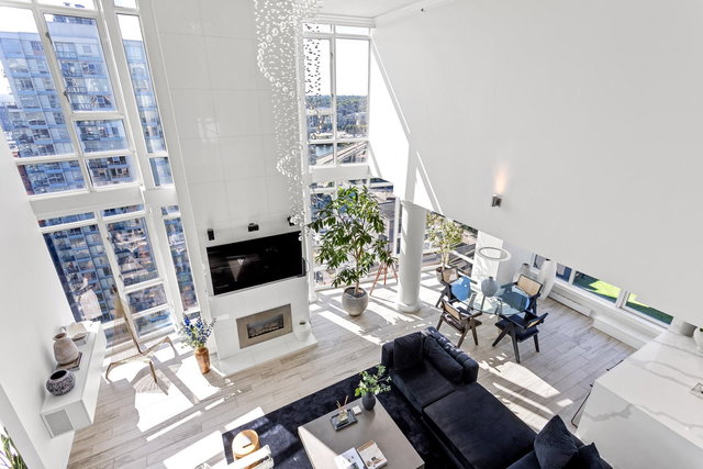 PH1 - 930 Cambie Street