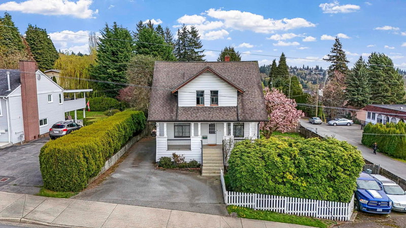 319 Marmont Street, Coquitlam, V3K 4R4 | Image 3