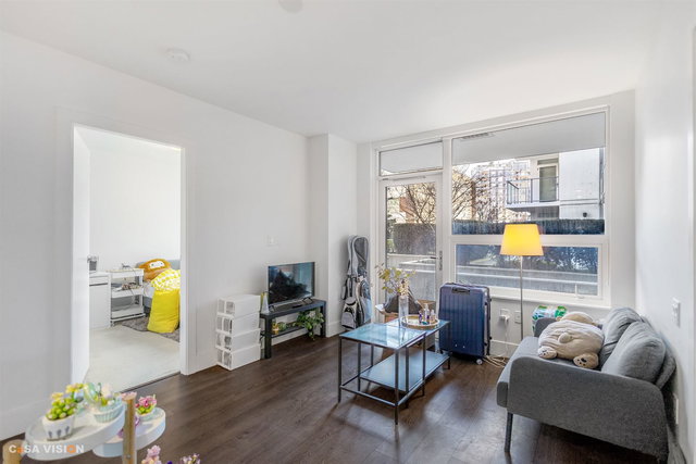 417 - 5508 Hollybridge Way