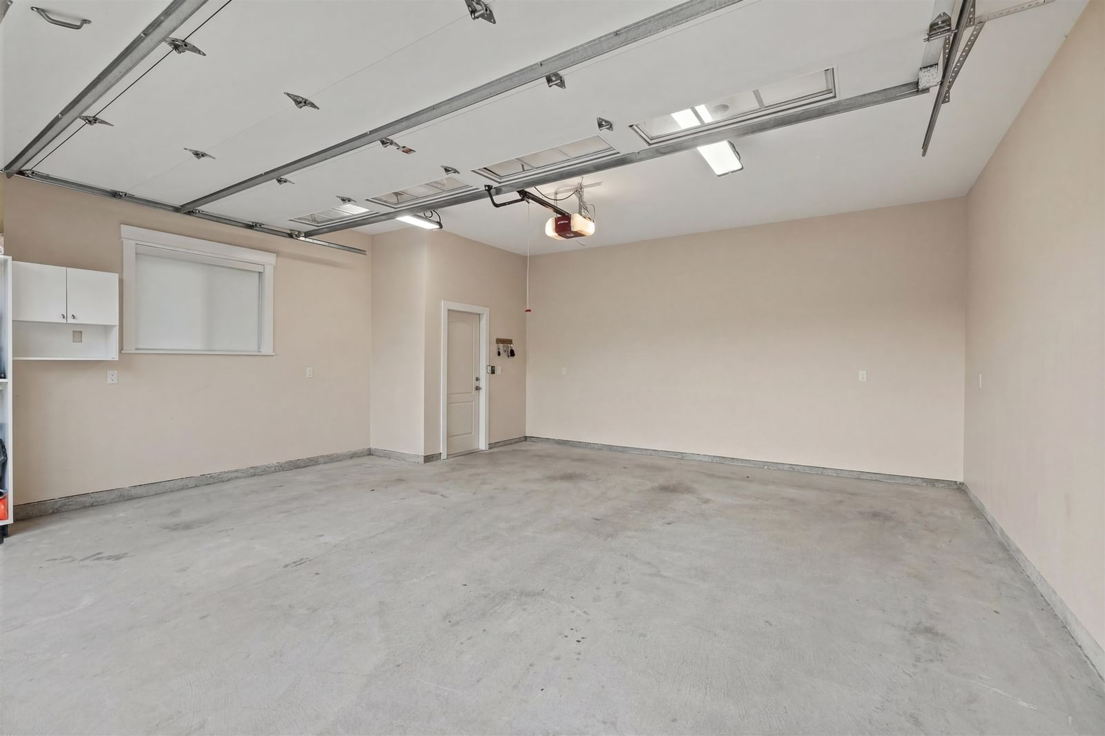 Listing Image 37