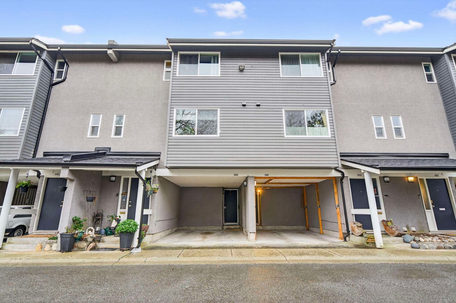 Listing Image 20