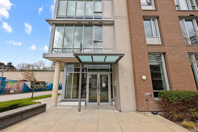 301 - 7333 Murdoch Avenue