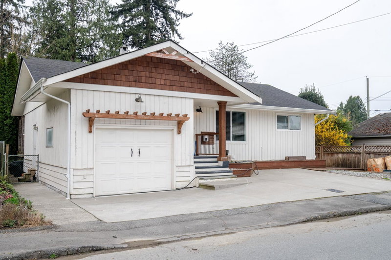 33986 Walnut Avenue, Abbotsford, V2S 2S5 | Image 2