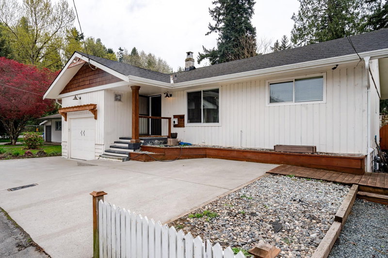 33986 Walnut Avenue, Abbotsford, V2S 2S5 | Image 3