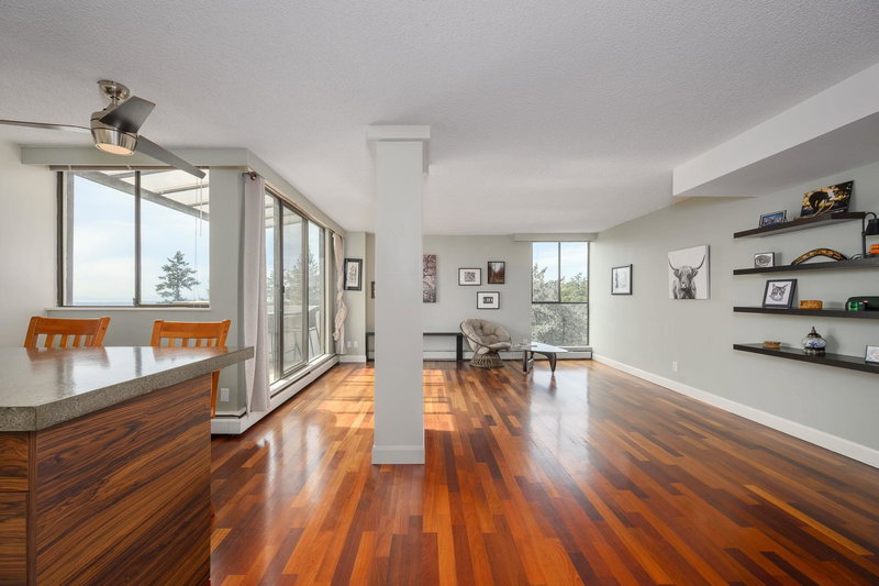 6689 Willingdon Avenue #1506, Burnaby, British Columbia