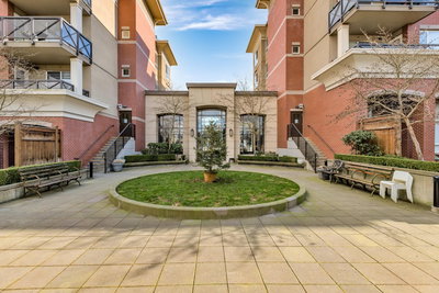 404 - 2970 King George Boulevard | Surrey | Image