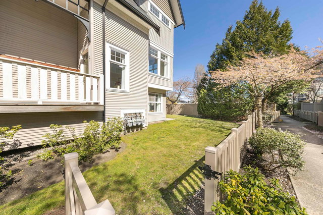 25 - 6888 Robson Drive