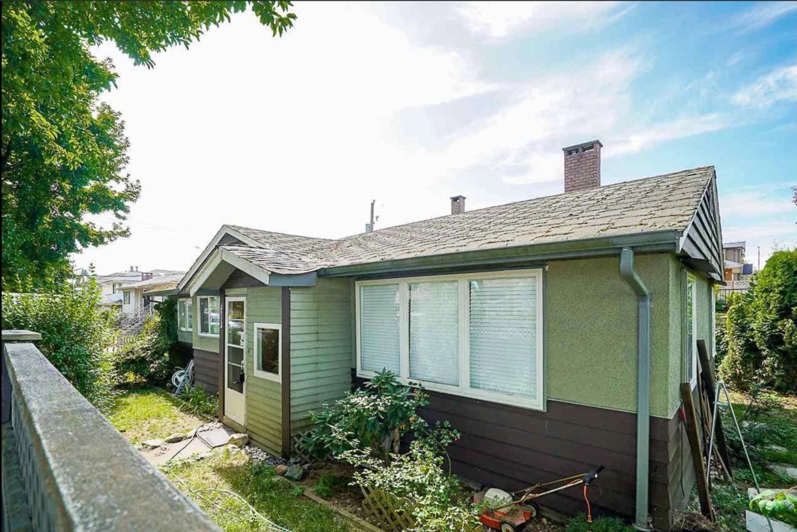 Listing Image 13