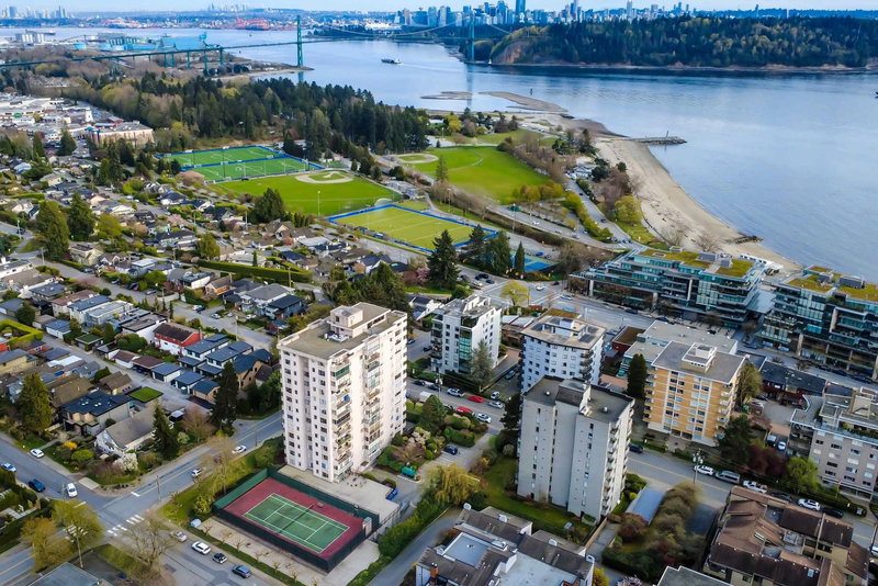 1101 - 555 13 Street, West Vancouver, V7T 2N8 | Image 3