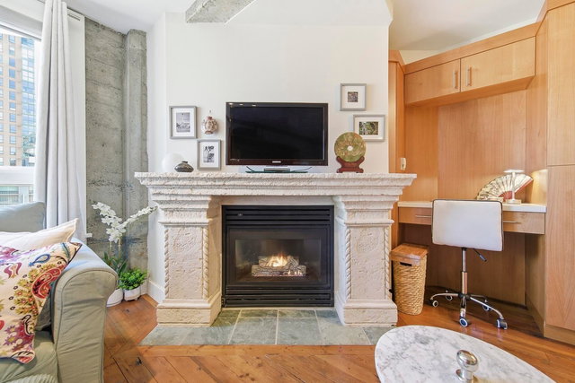 512 - 1216 Homer Street