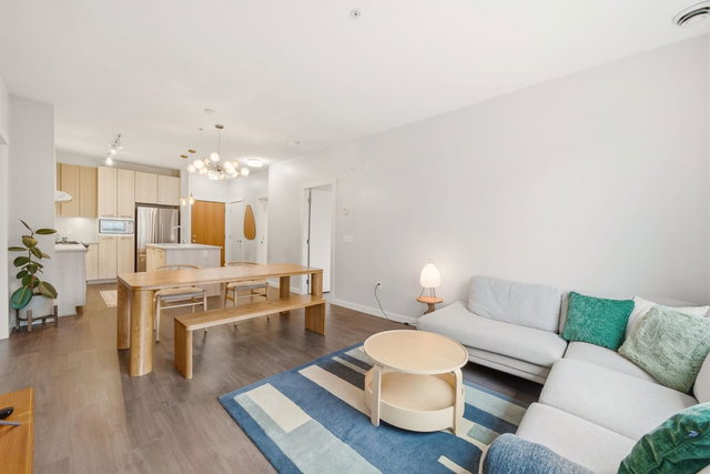 304 - 123 1st Street W