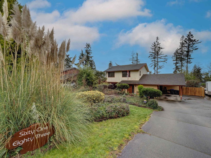 6183 Bligh Road, Sechelt, British Columbia