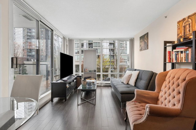 205 - 1438 Richards Street