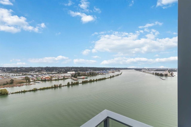 2508 - 680 Quayside Drive