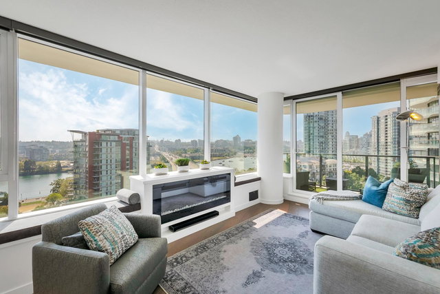 1509 - 68 Smithe Street