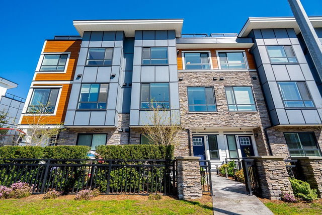 10 - 5476 Brydon Crescent