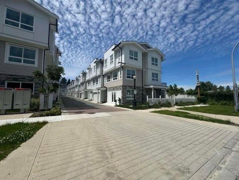 7 - 8181 135a Street, Surrey, V3W 3N8 | Image 3