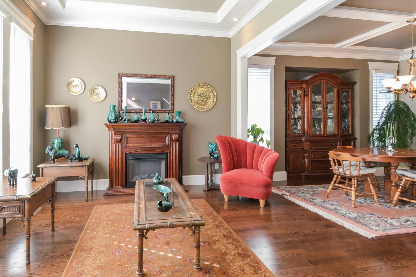 Listing Image 10
