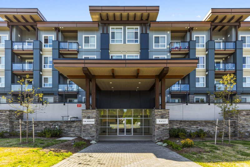 214 - 9450 Robson Street