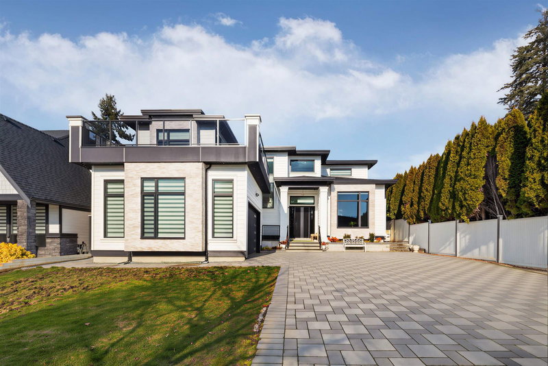 17875 59a Avenue, Surrey, V3S 1R2 | Image 2