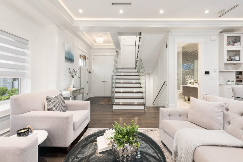 104 62 Avenue, Vancouver, V5X 2E6 | Image 2