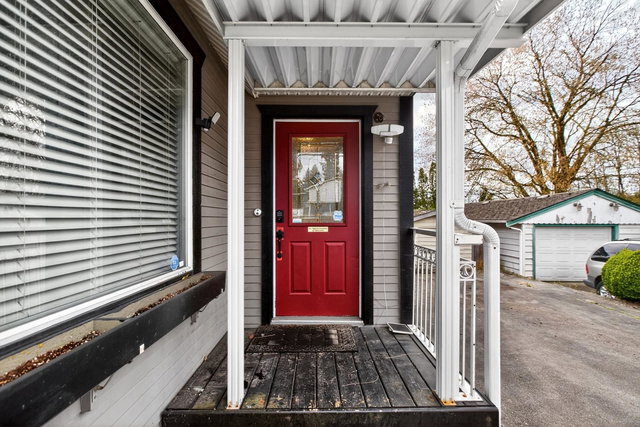 11369 Maple Crescent