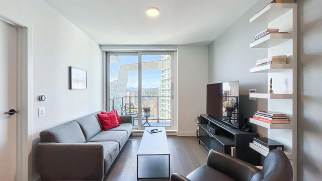 1705 - 620 Cardero Street